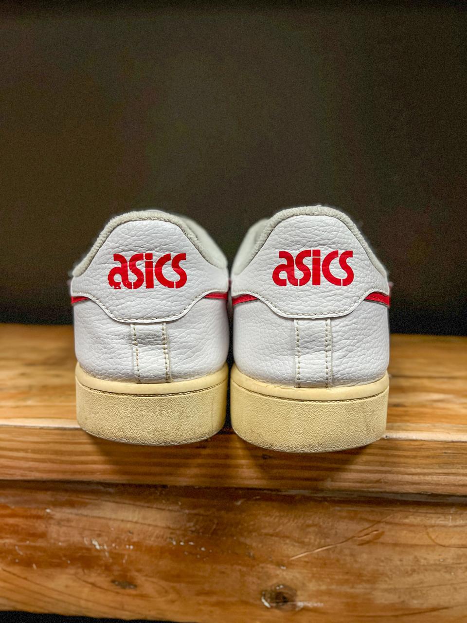 Asics Japan S White & Red - Size UK10.5