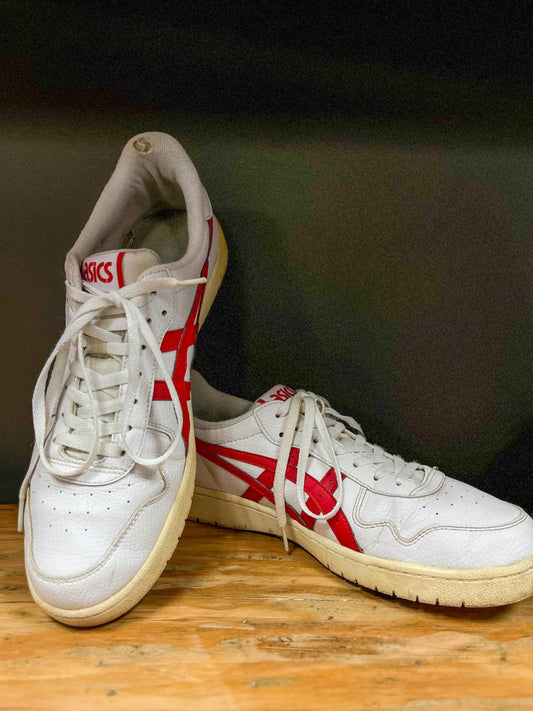 Asics Japan S White & Red - Size UK10.5