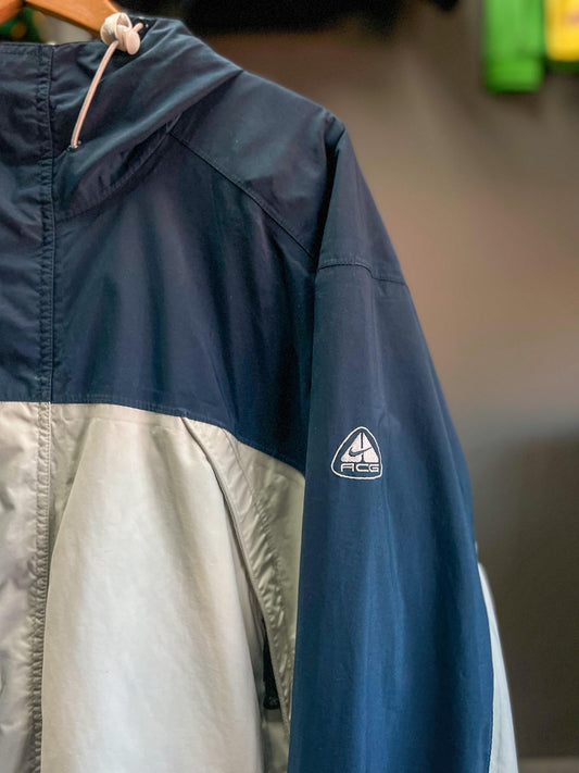 Nike ACG Storm Jacket - Extra Large