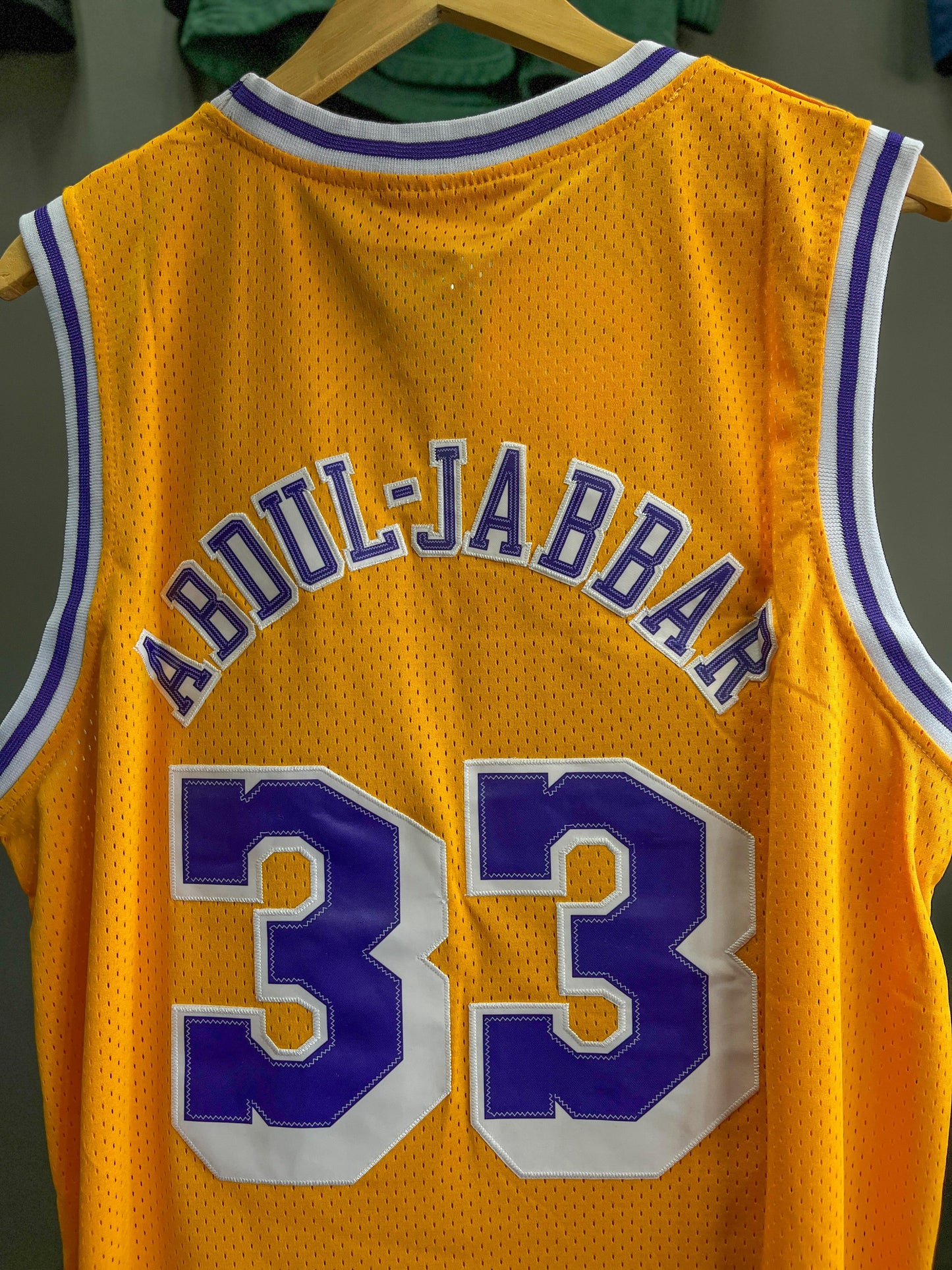 LA Lakers "Abdul-Jabbar 33" Mitchell & Ness NBA Basketball Vest