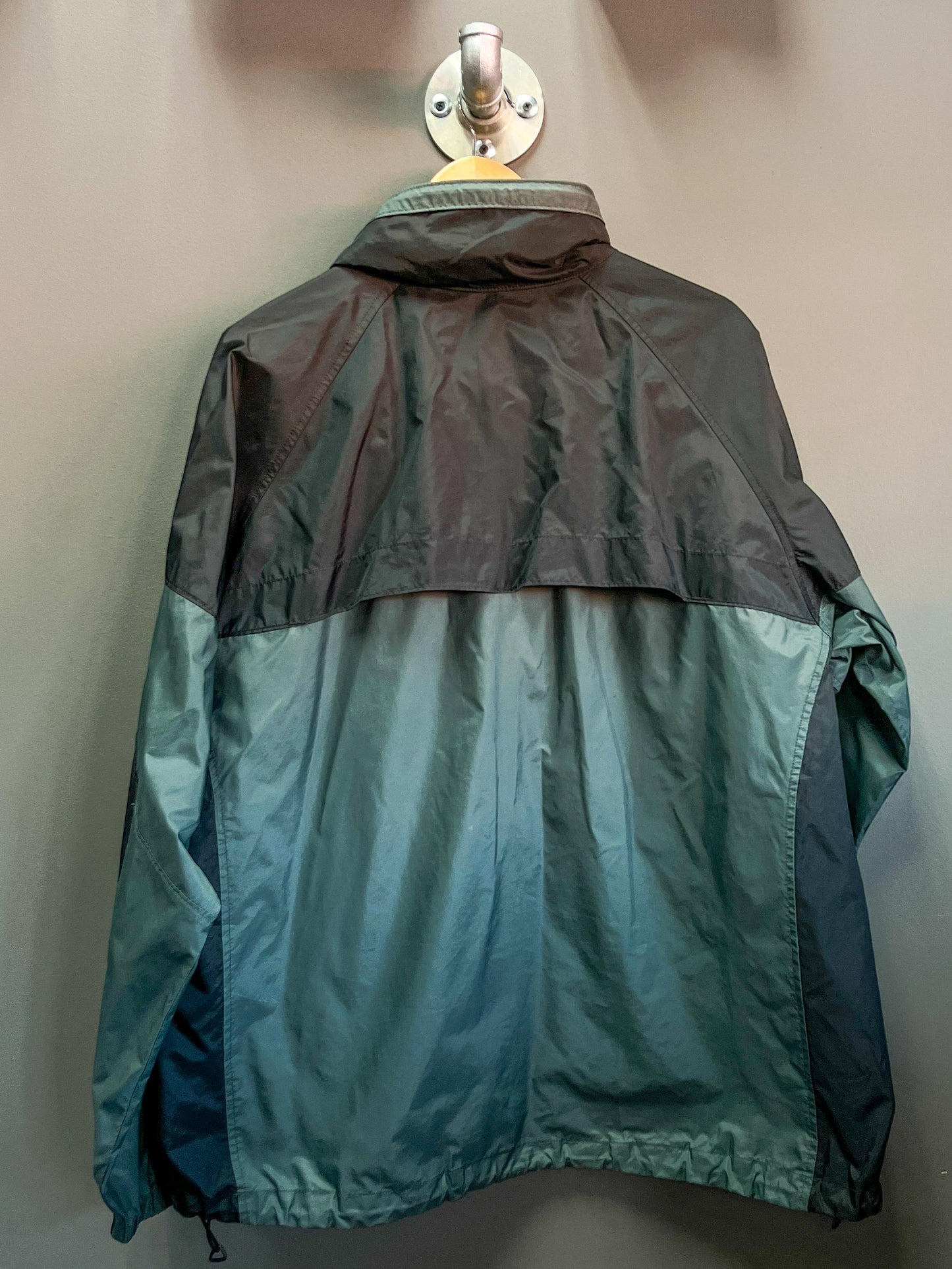 Columbia Packable Lightweight Jacket - Extra Large