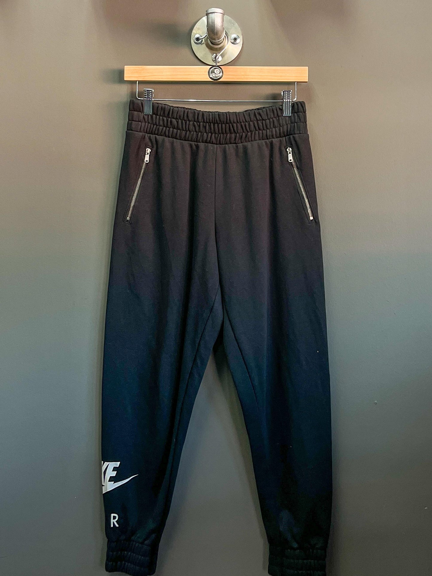 Nike Air Sweatpants - Medium