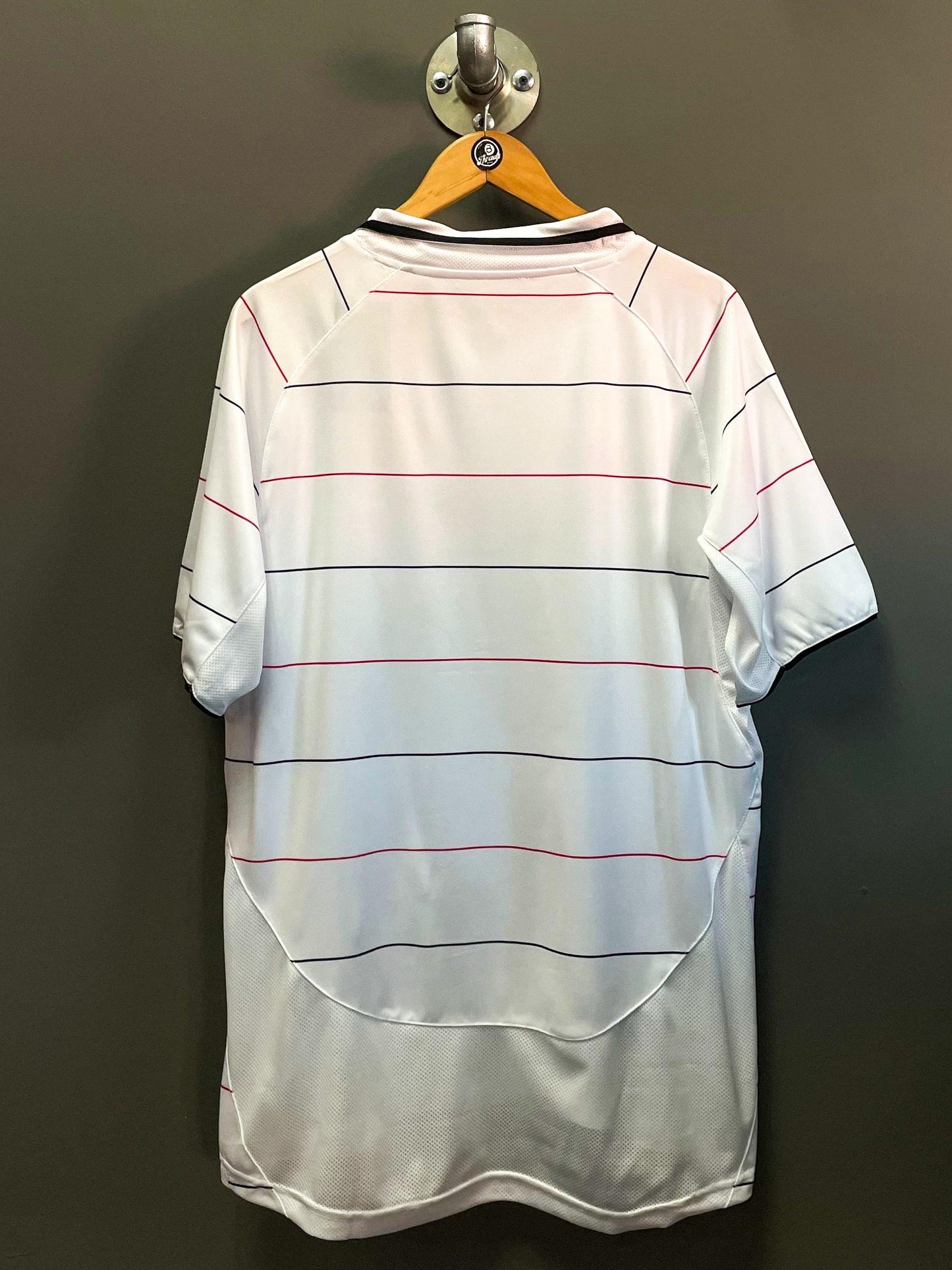 Manchester United 2003/04 Third Retro Football Kit - Extra Large