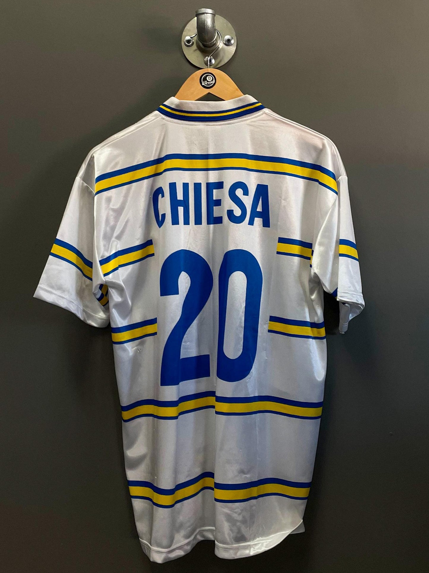 Retro Parma FC "Chiesa 20" Football Kit - Fits Medium/Large