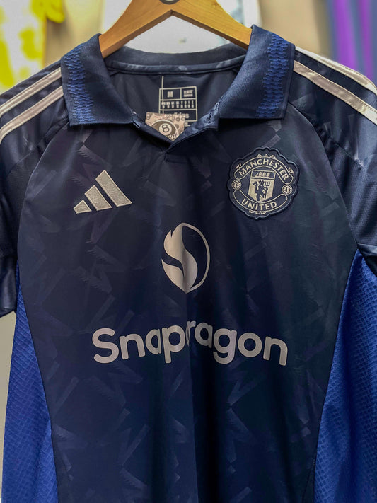 Manchester United 24/25 Away Football Jersey - Large