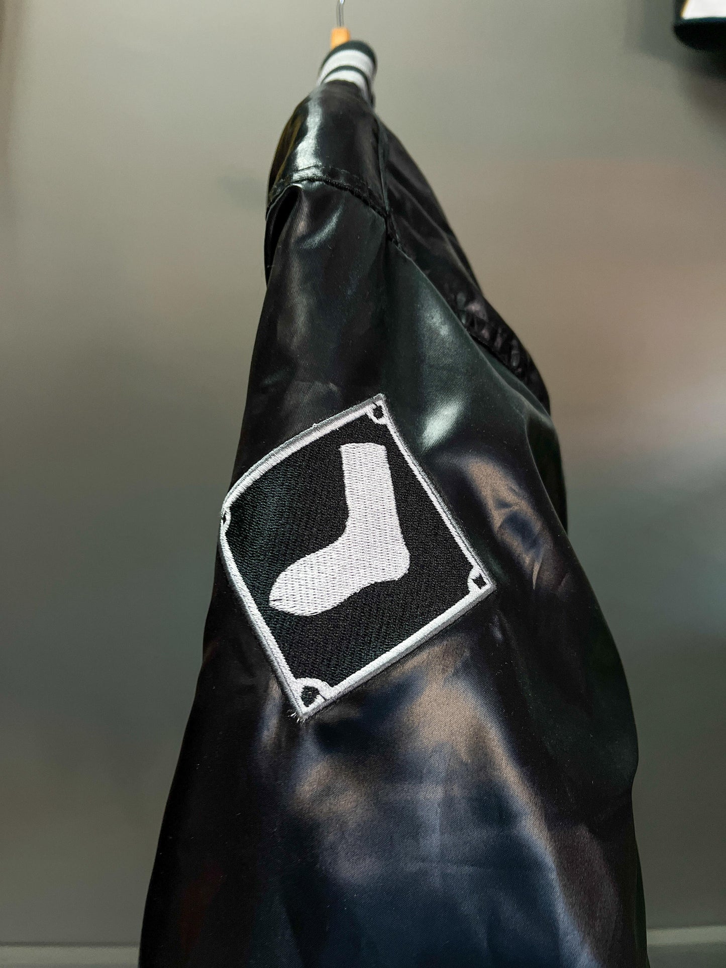 Chicago White Sox ChalkLine Satin MLB Baseball Jacket - Small