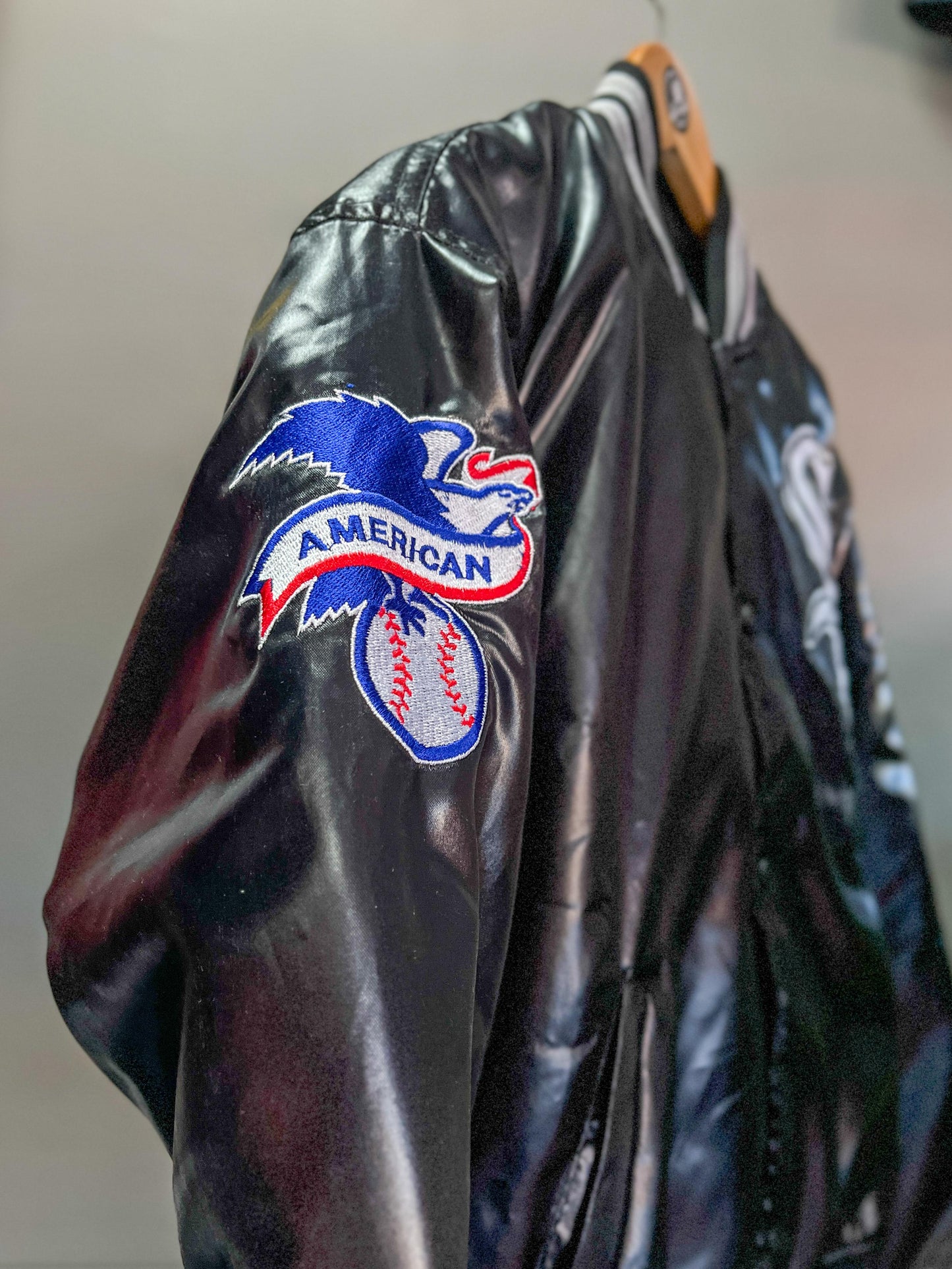 Chicago White Sox ChalkLine Satin MLB Baseball Jacket - Small