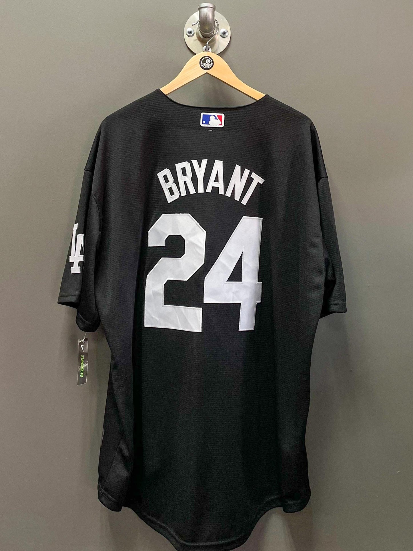 Los Angeles Dodgers "Bryant 24" Nike MLB Baseball Jersey
