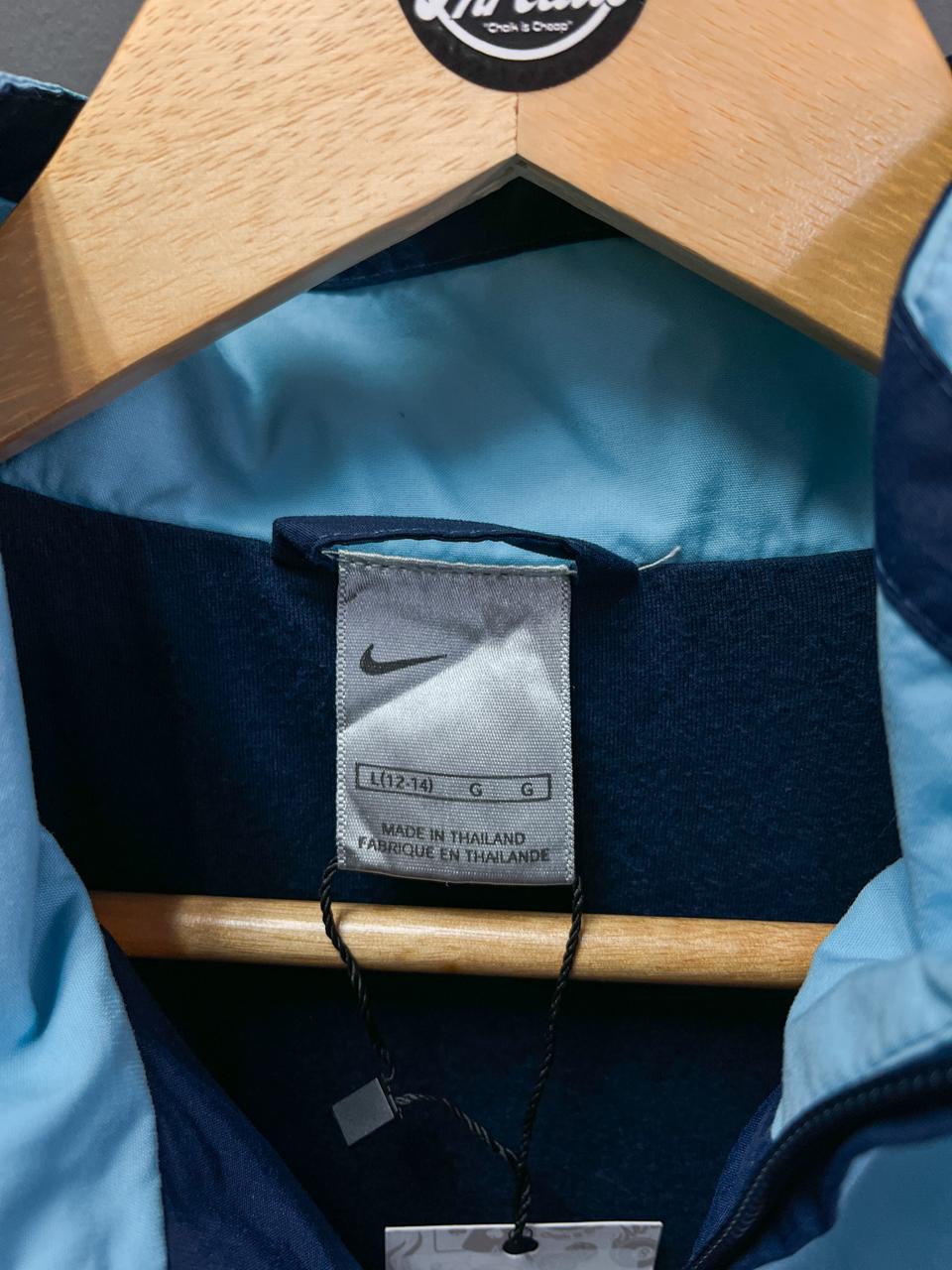 Nike Windbreaker - Size Large