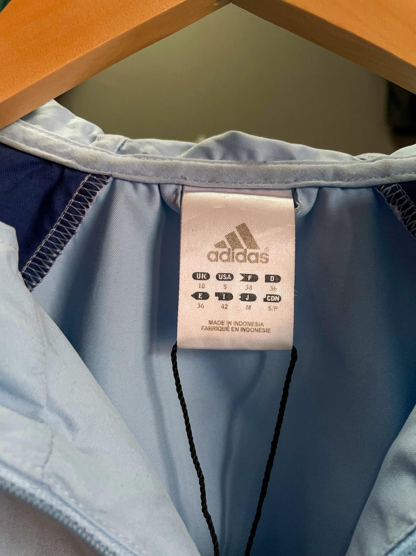 Adidas Lightweight Sports Jacket - Small
