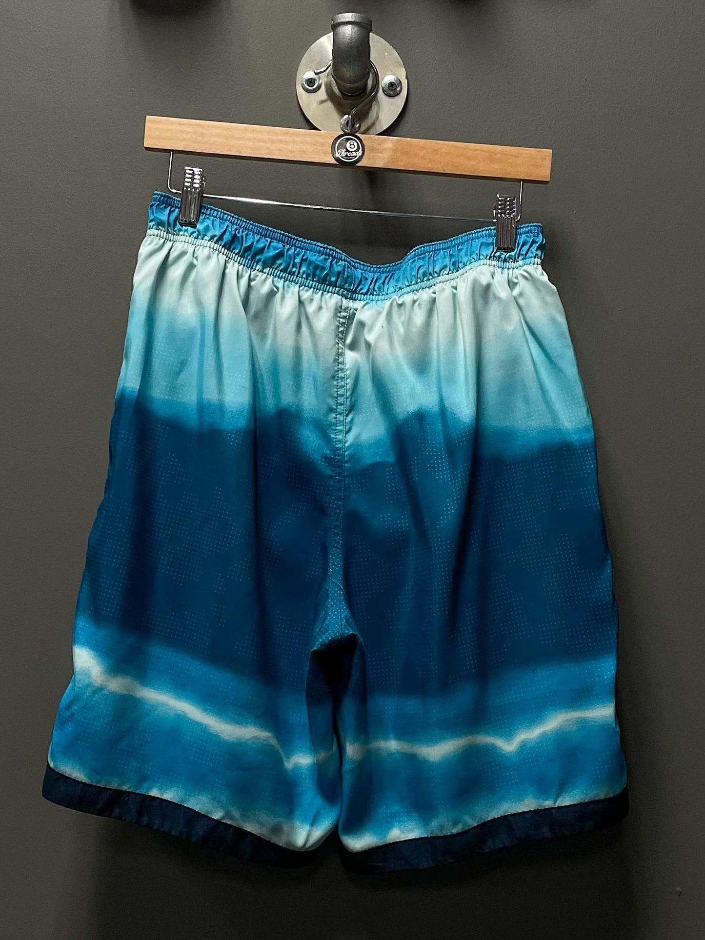 Nike Swoosh Sports Shorts - Large