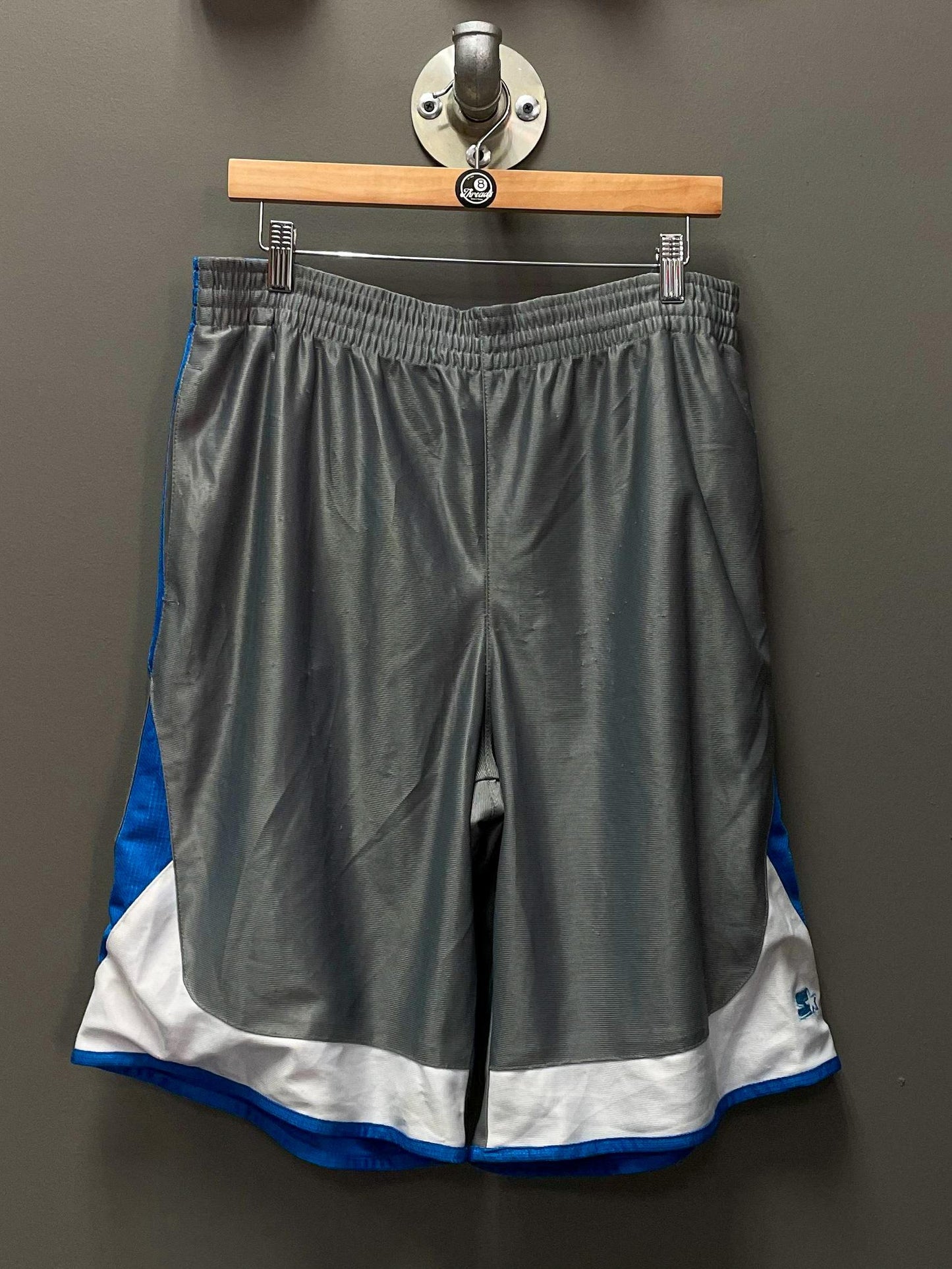STARTER Basketball Shorts - Large