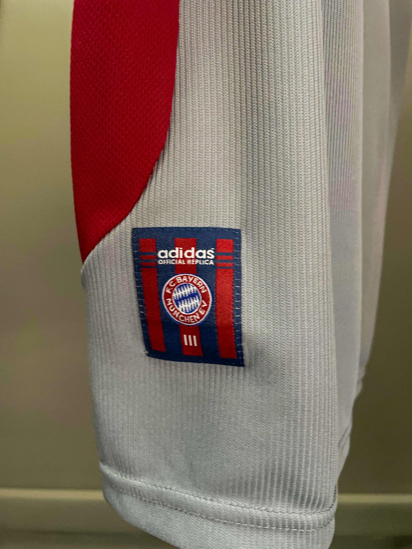 FC Bayern Munich 1998/99 Home Adidas Football Jersey - Extra Large