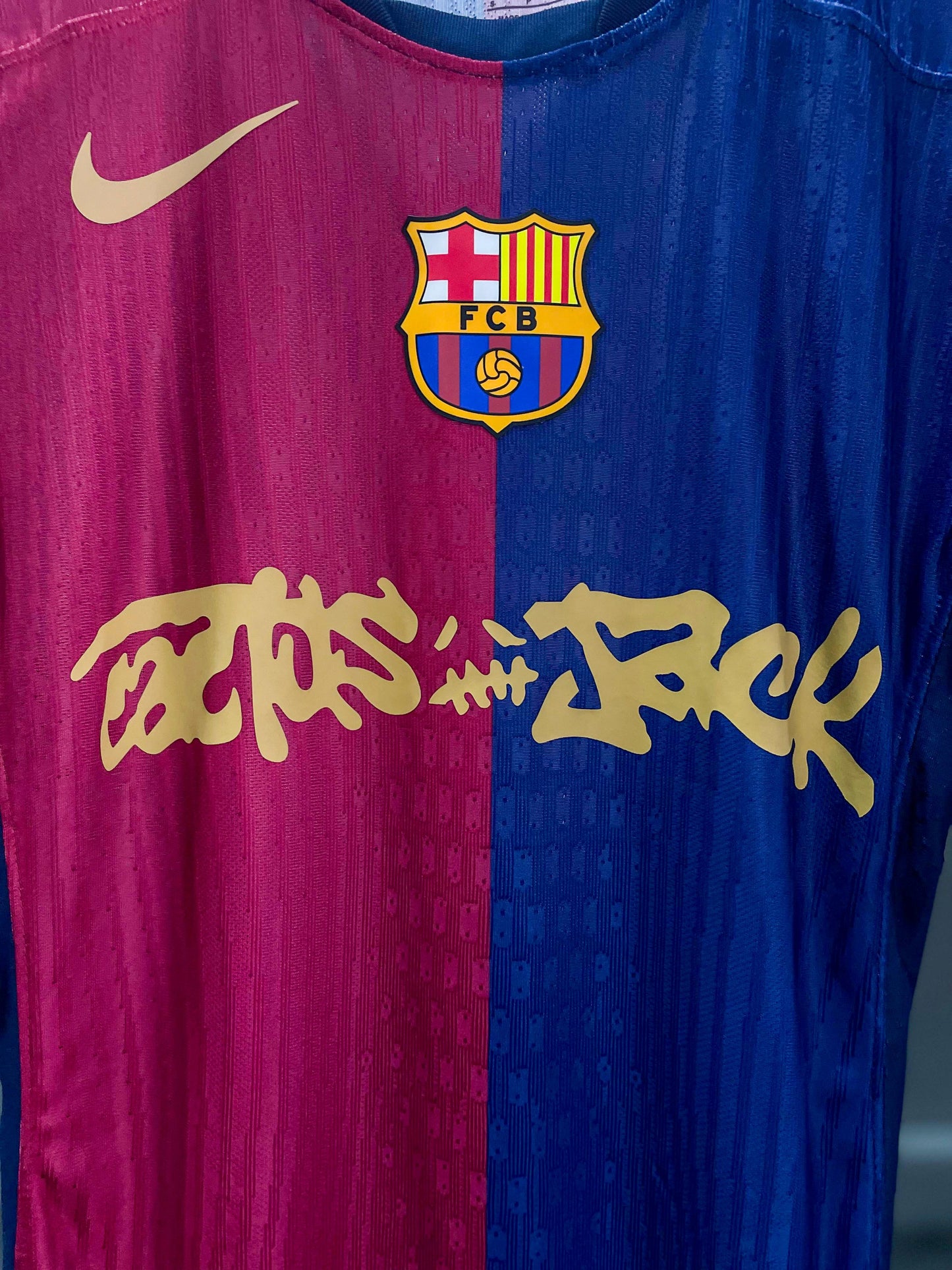FC Barcelona x Travis Scott Cactus Jack Football Jersey - Small