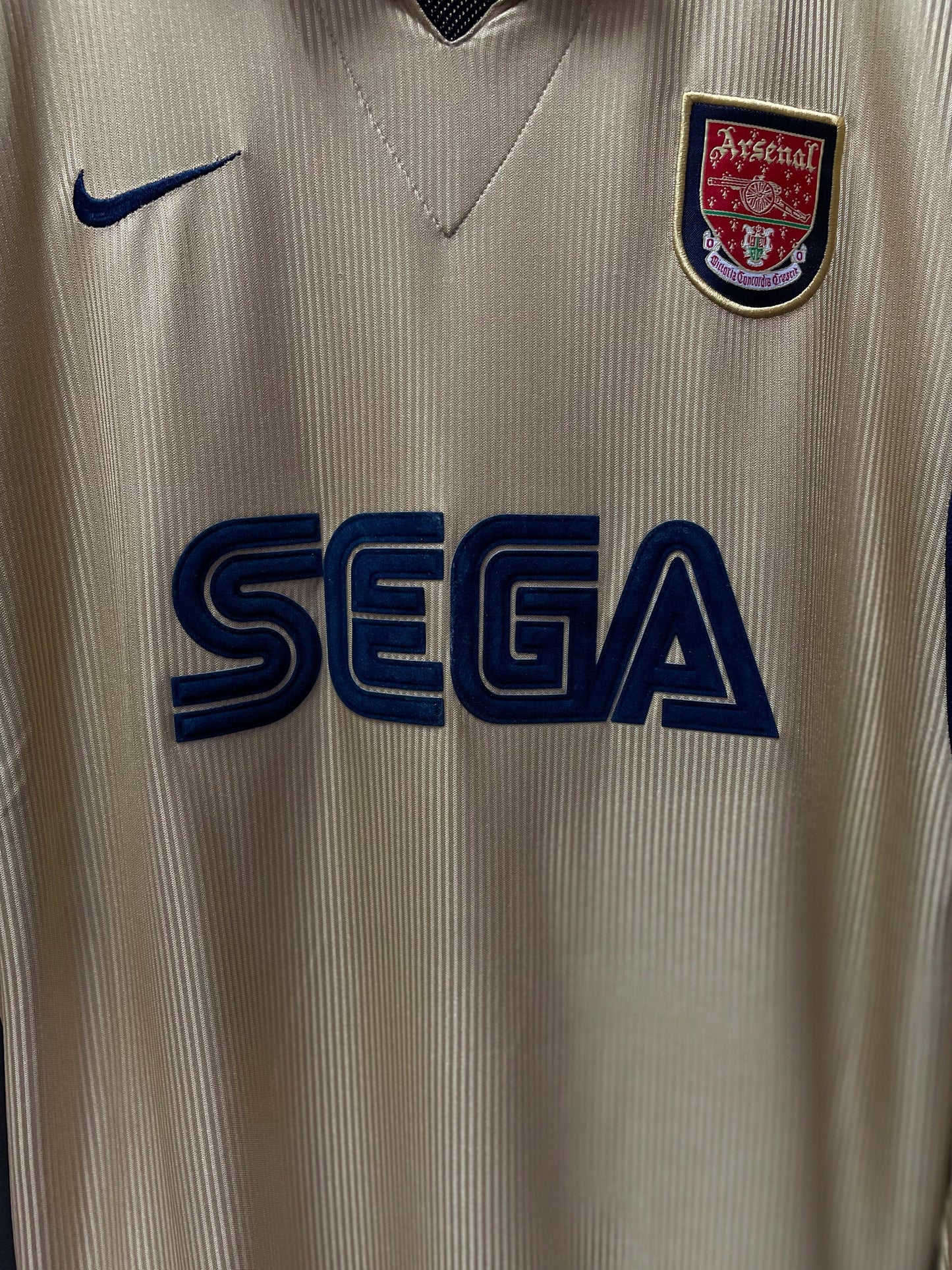 Arsenal FC 2001/02 Away Retro Football Jersey - Medium
