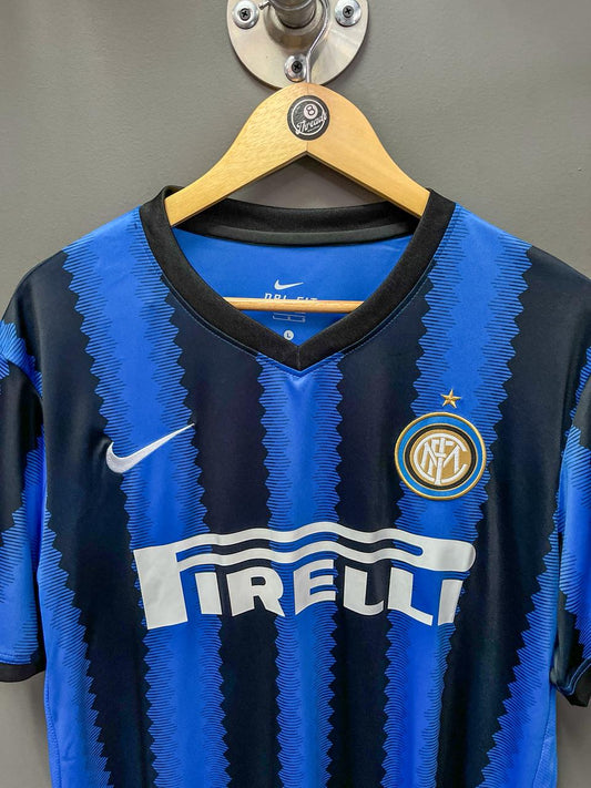 Inter Milan 2010/11 Home Nike Retro Football Kit - Large