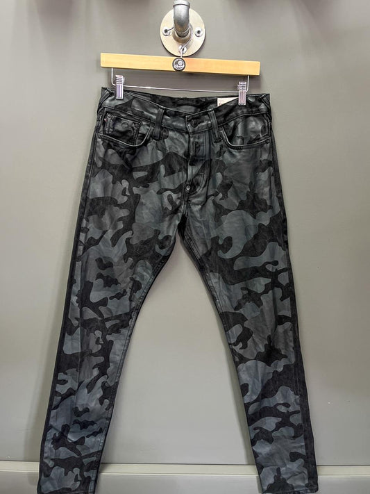 Evisu Japan Camo Jeans - Size 29 (Small)