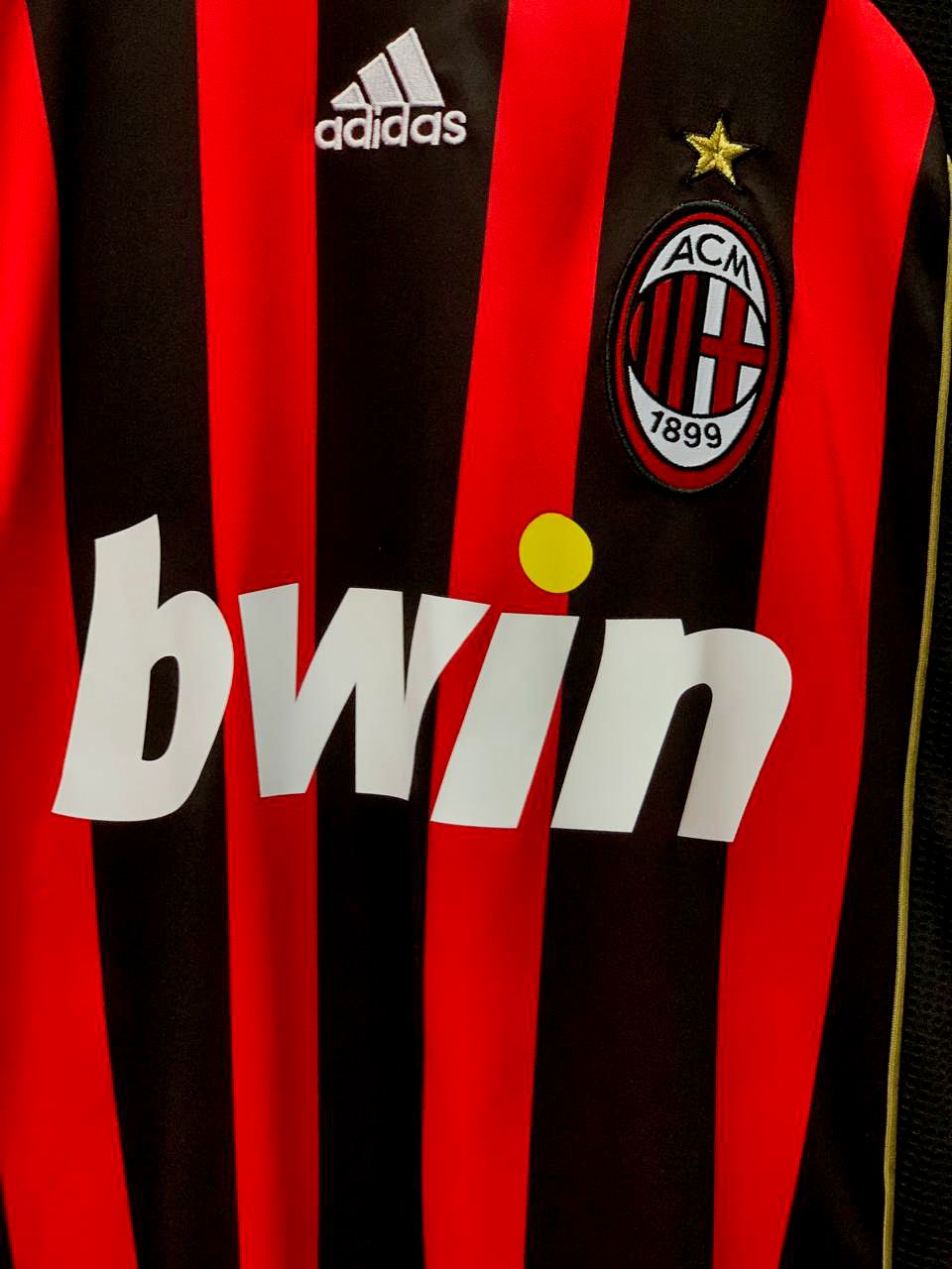 AC Milan 2006/2007 Adidas Home "Kaka 22" Retro Football Jersey - Medium