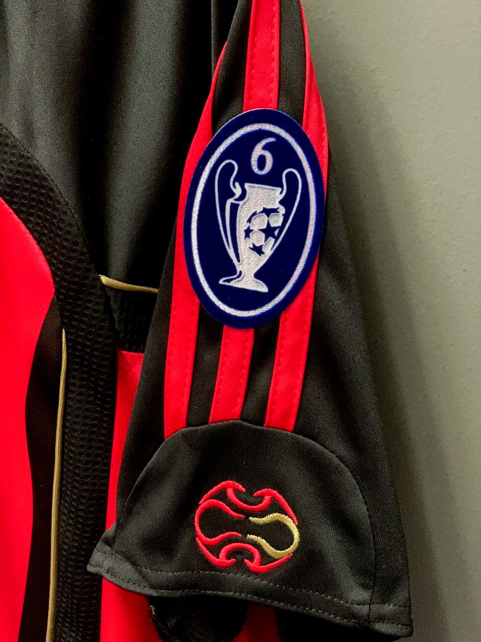 AC Milan 2006/2007 Adidas Home "Kaka 22" Retro Football Jersey - Medium