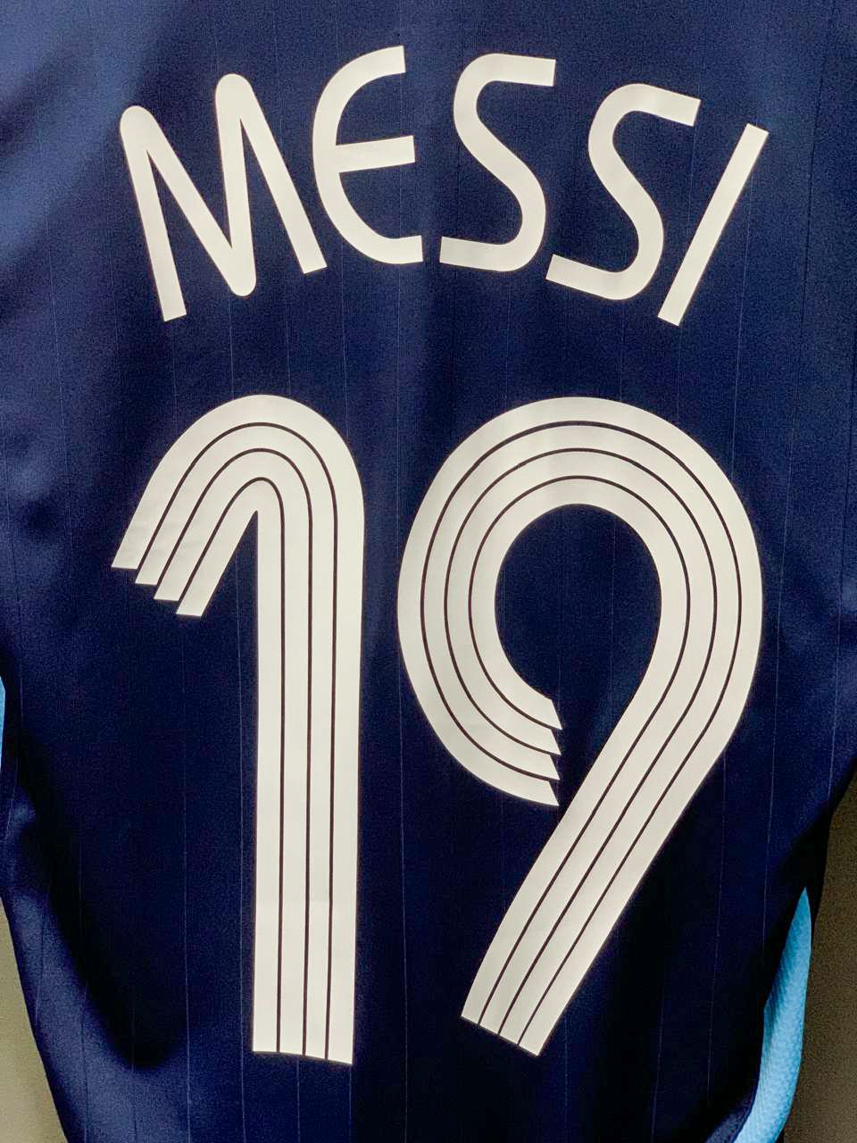 Argentina 2006 World Cup Adidas "Messi 19" Home Retro Football Jersey - Small