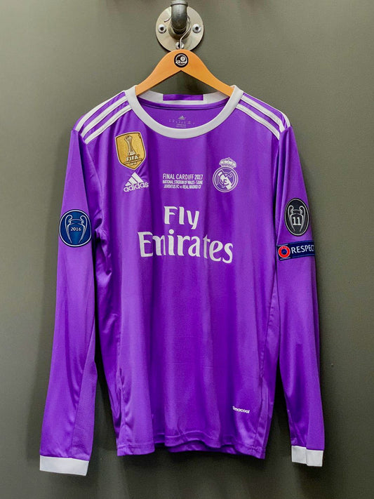 Real Madrid 2017 UCL Final "CR7" Retro Football Jersey - Medium