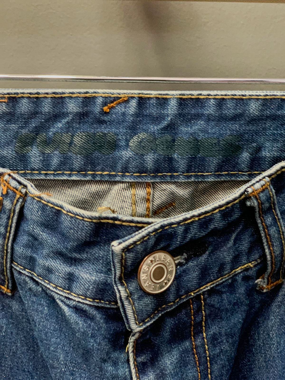 Evisu Japan Embroidered Jeans - 32 (Medium)