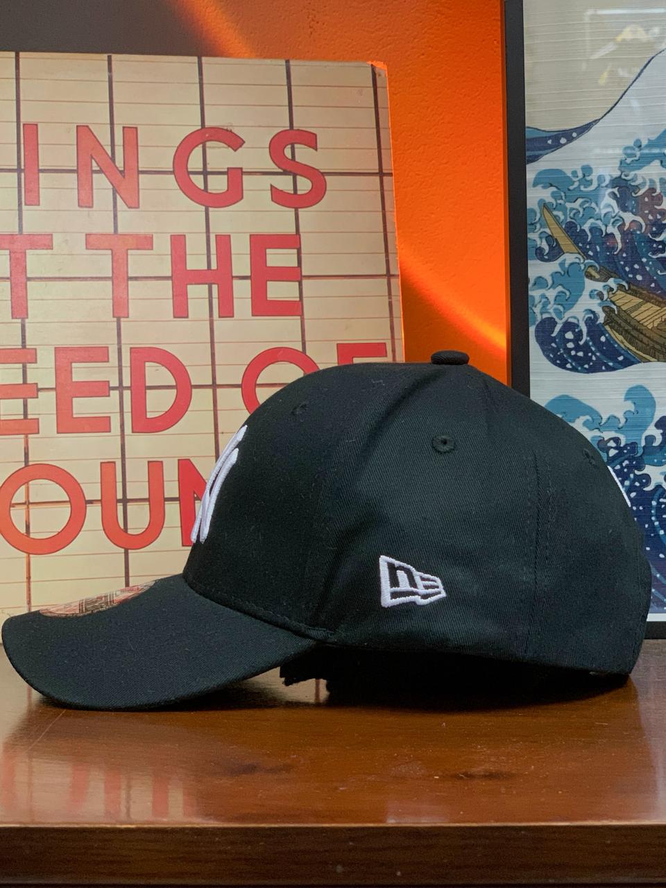 NY New York New Era 9FORTY Curved Peak Cap - Black