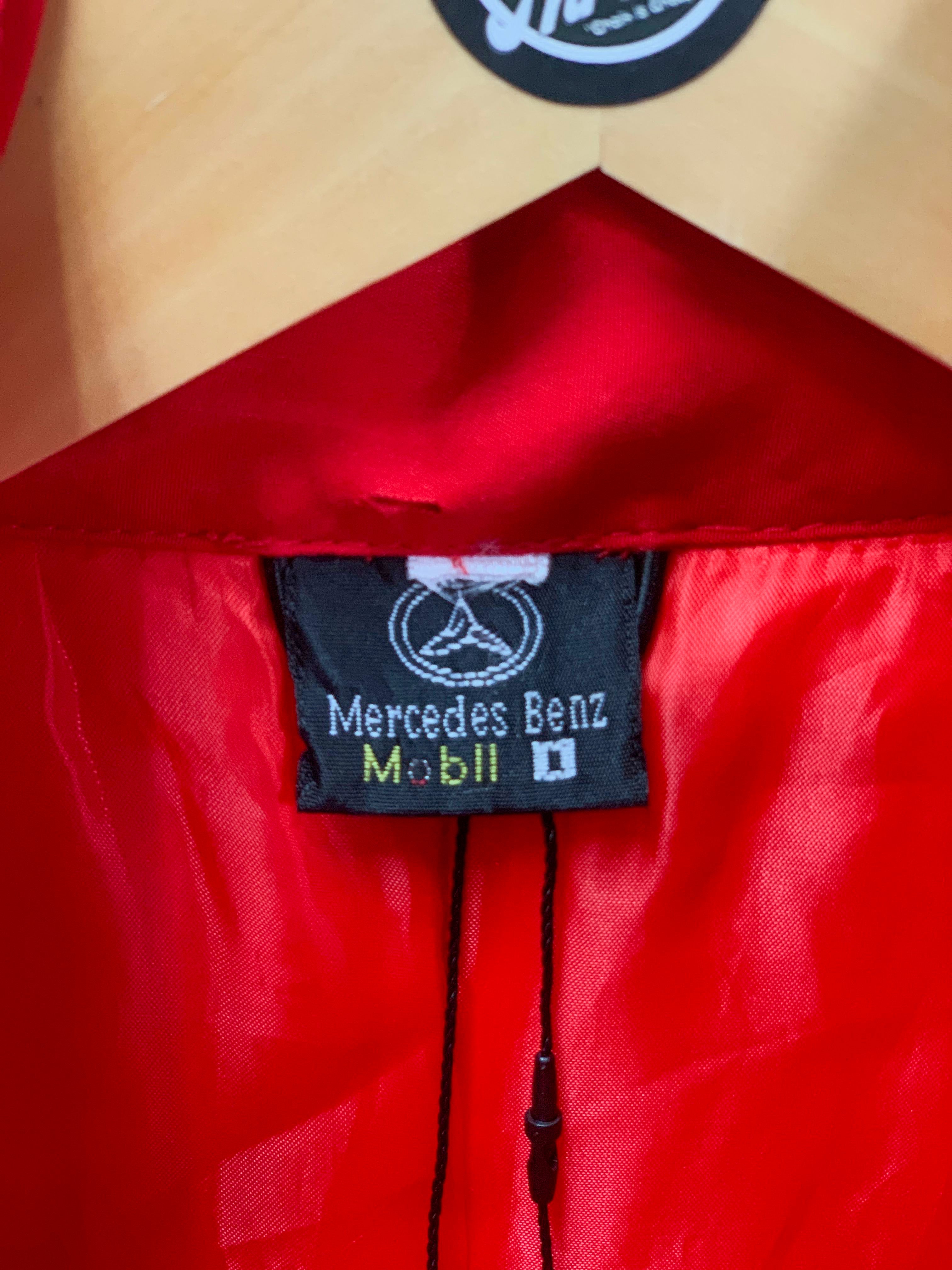 Merecedez-Benz Vodafone F1 Racing Hugo Boss Jacket - Large