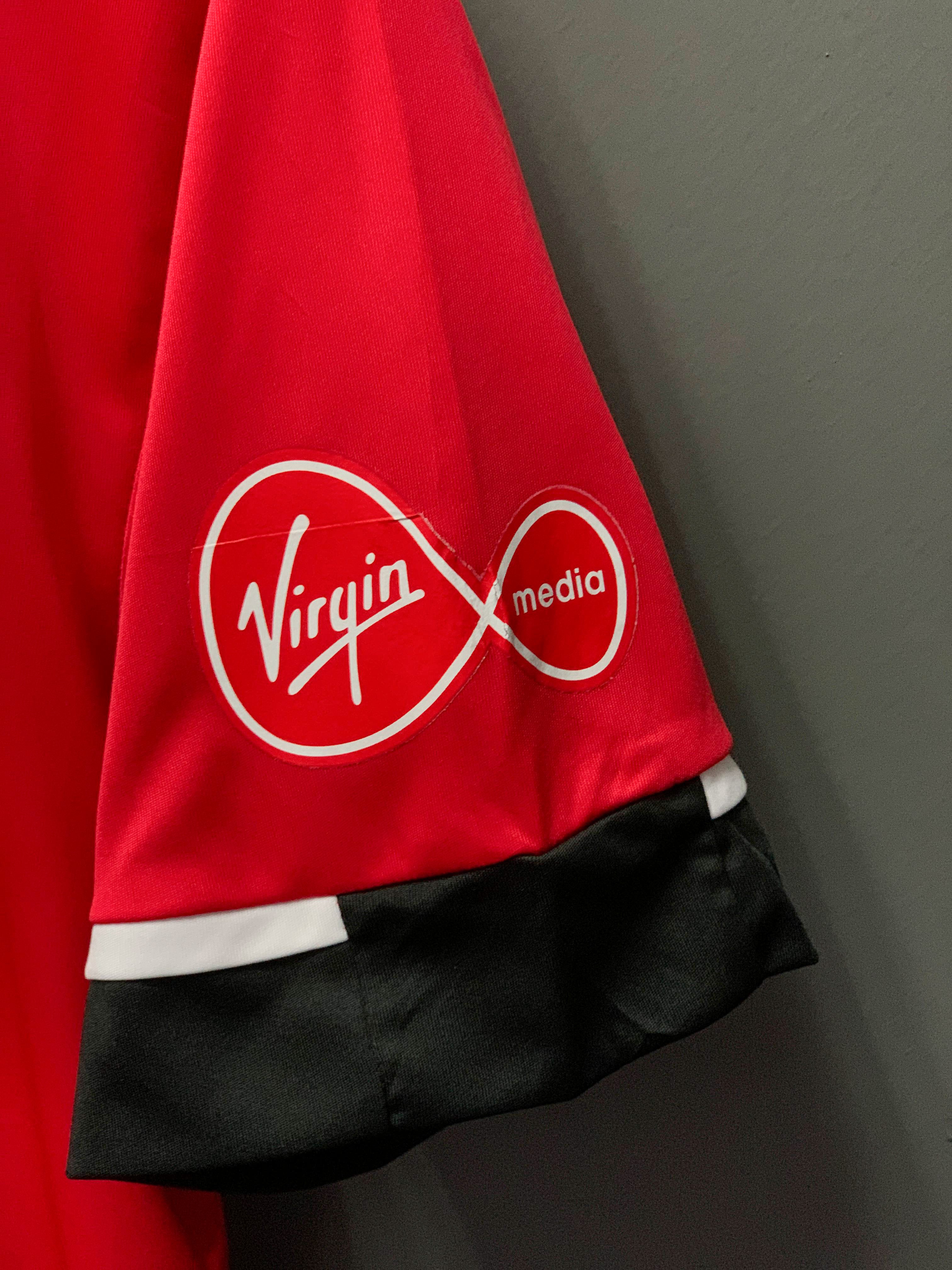 Southampton FC 2020/21 Home Retro Football Kit - Extra Large