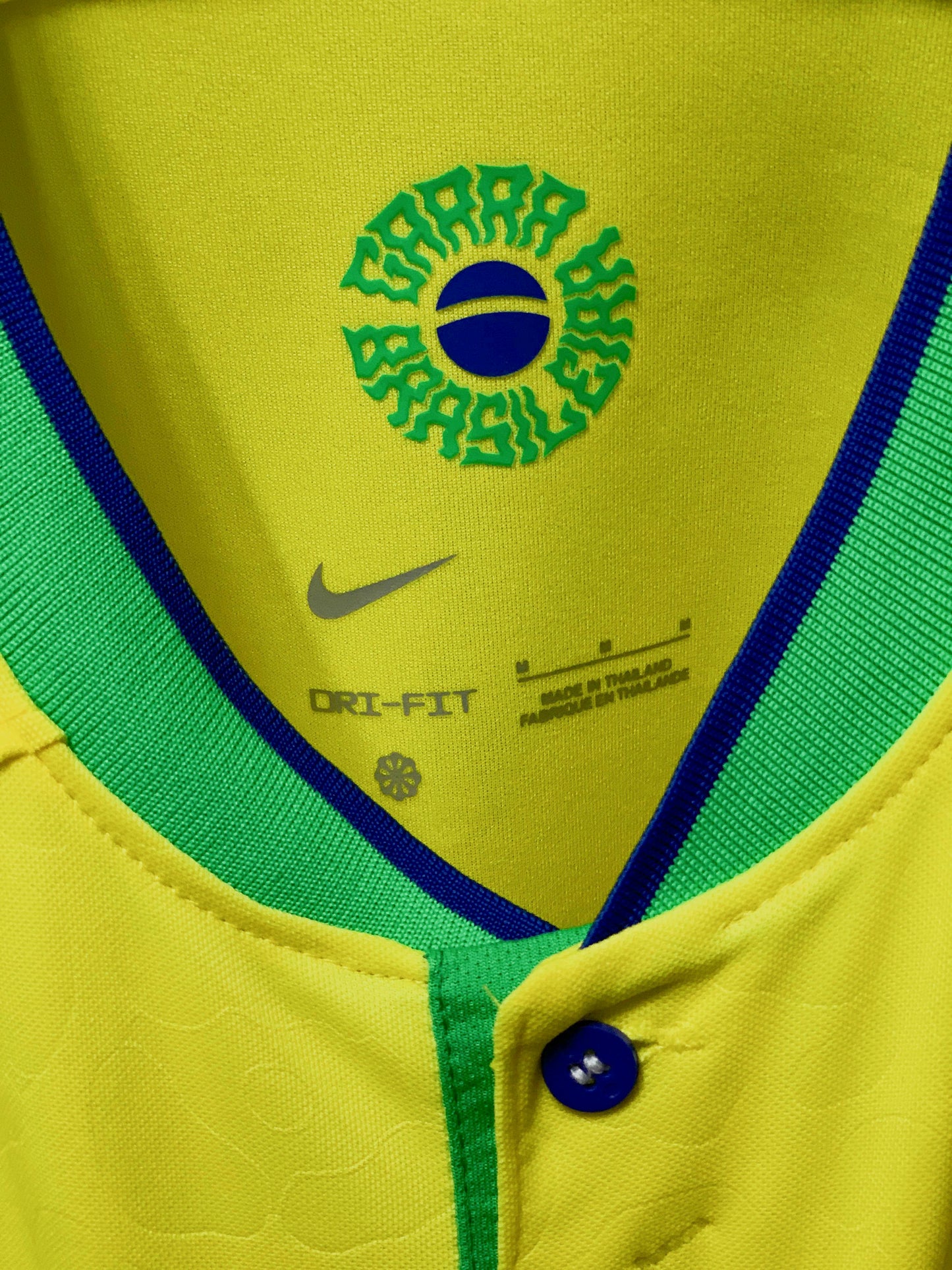 Brazil 2022/23 Nike Home Football Jersey - Medium