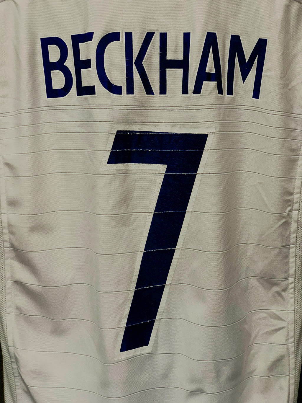 England Beckham 2004 Football Kit - Large