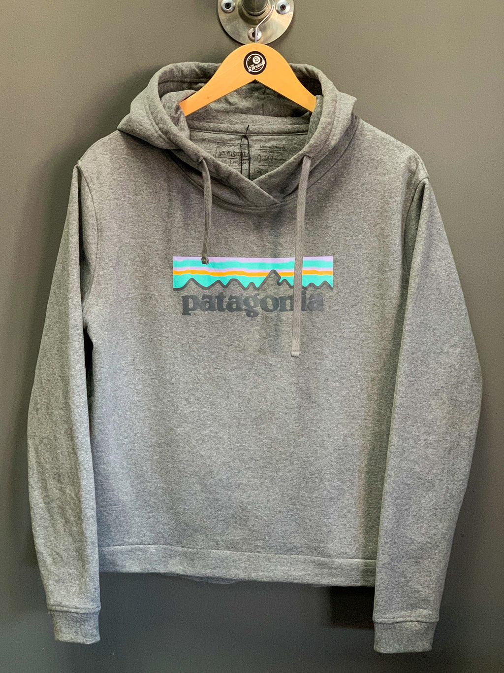 Patagonia P-6 Logo Hoody - Medium