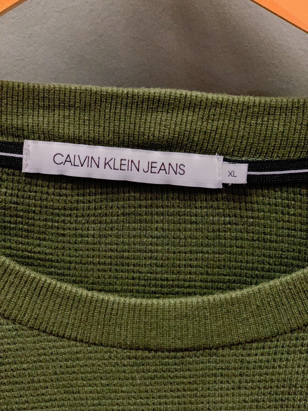 Calvin Klein Long Sleeve - Extra Large