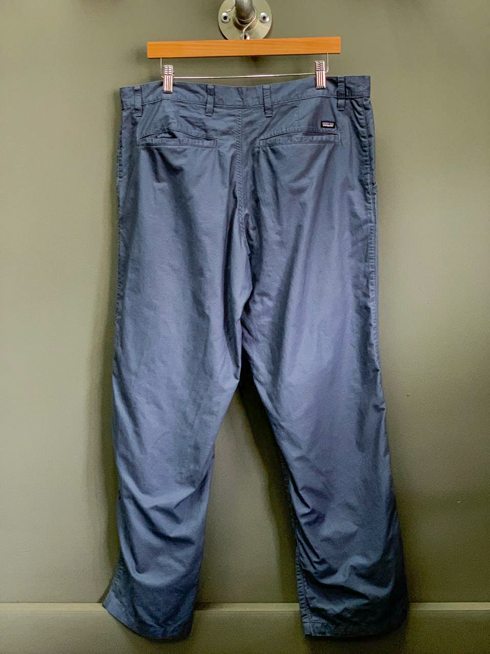 Patagonia Straight Leg Chino Pants - 36 (Extra Large)