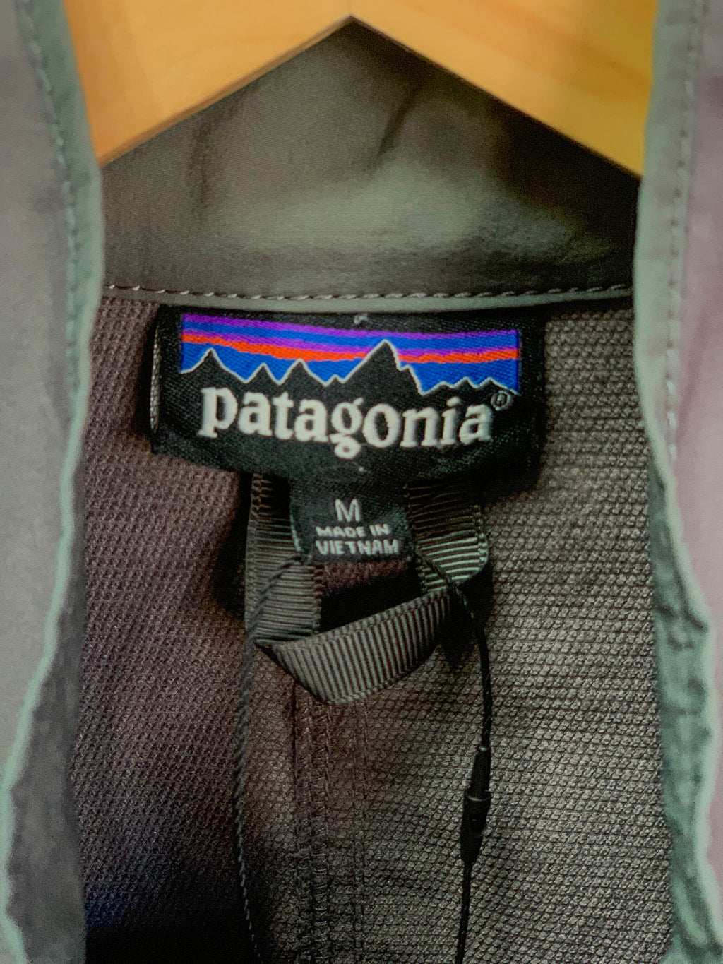 Patagonia Windbreaker Jacket - Medium