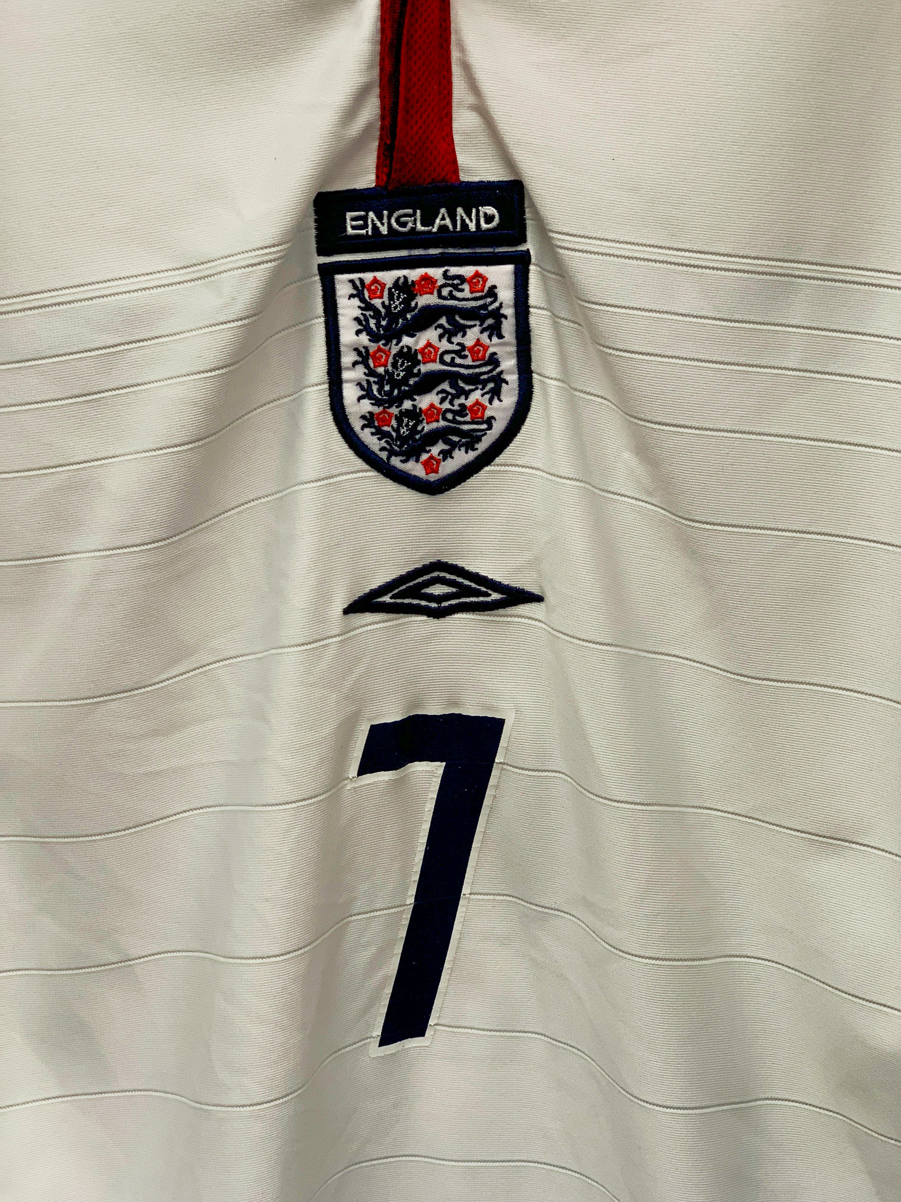 England Beckham 2004 Football Kit - Large