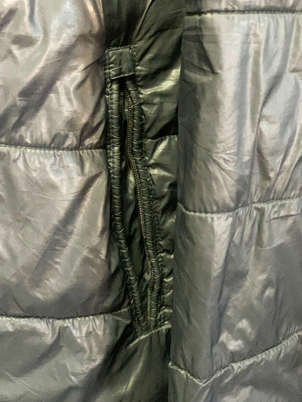 Calvin Klein Quilted Puffer Jacket - Large