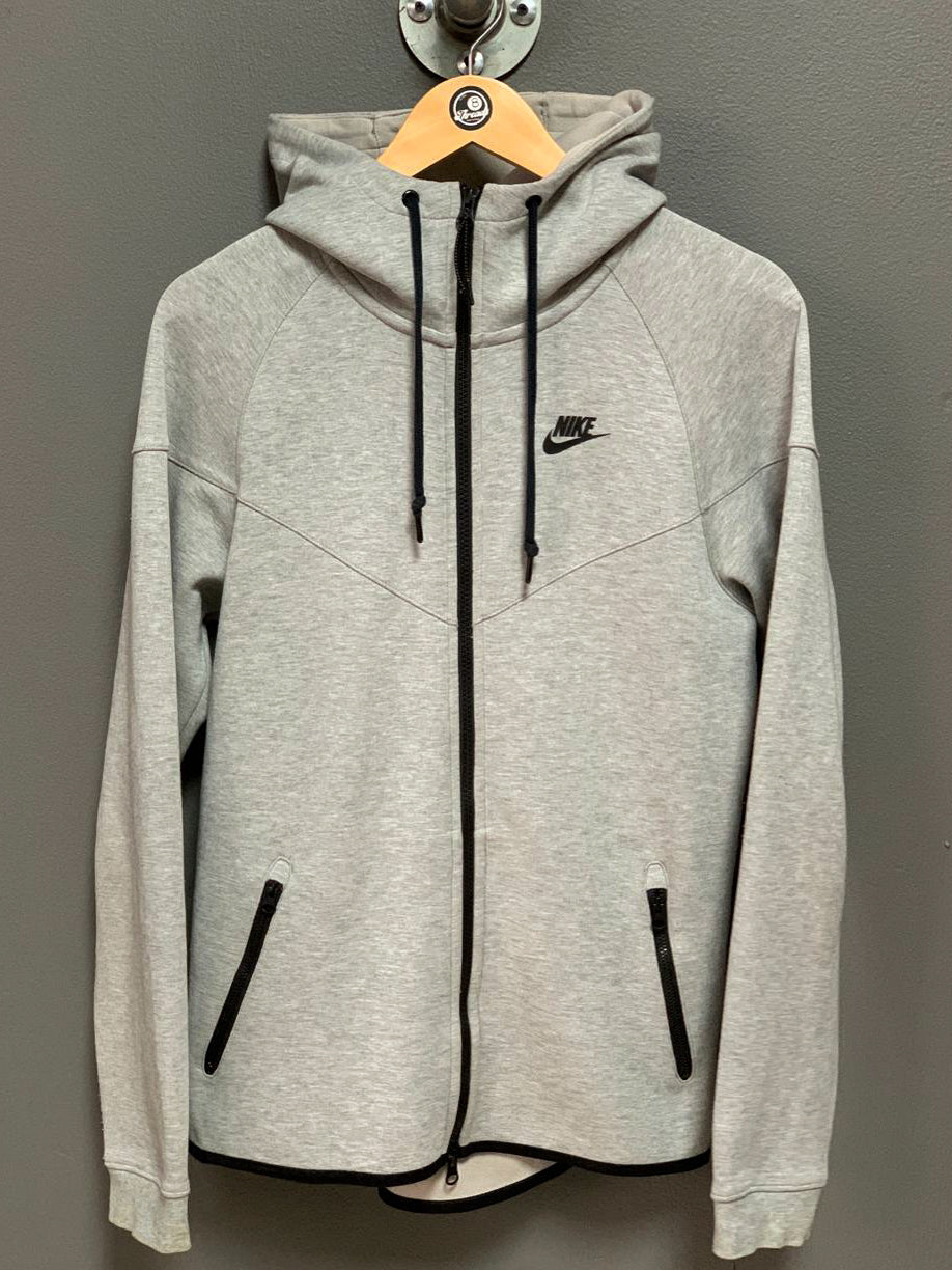 Nike Tech Fleece Hoodie - Small