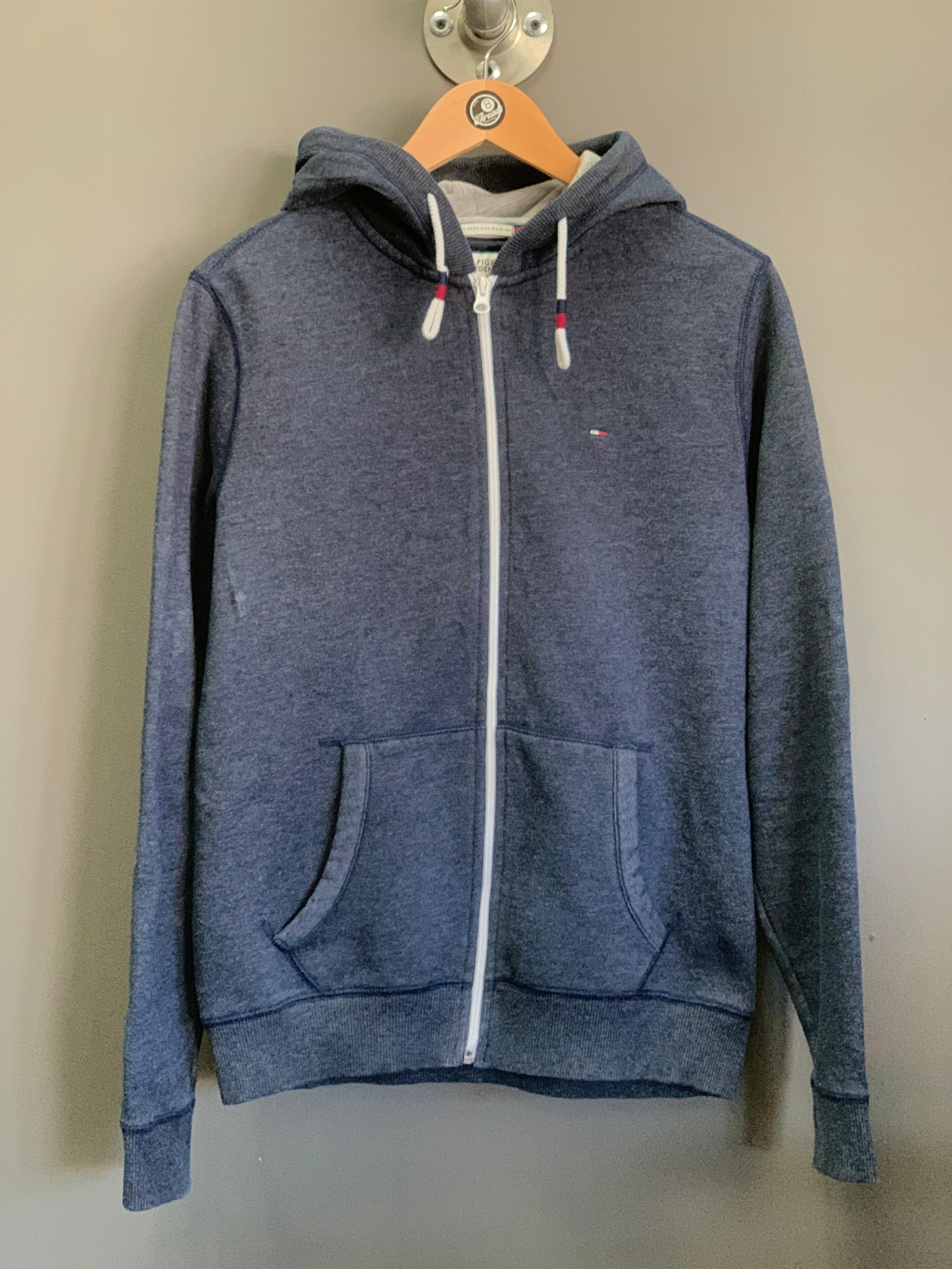 Tommy Hilfiger Small Logo Zip Hoodie - Medium