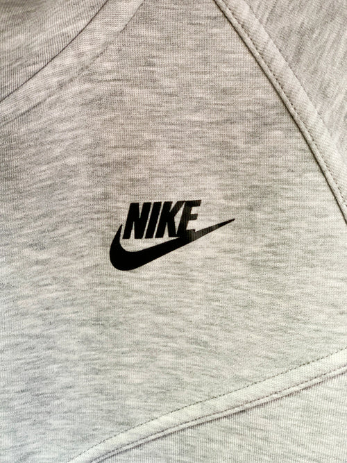 Nike Tech Fleece Hoodie - Small