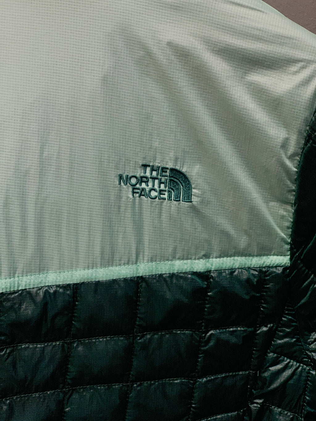 North Face Quilted Ladies Padded Jacket - Medium