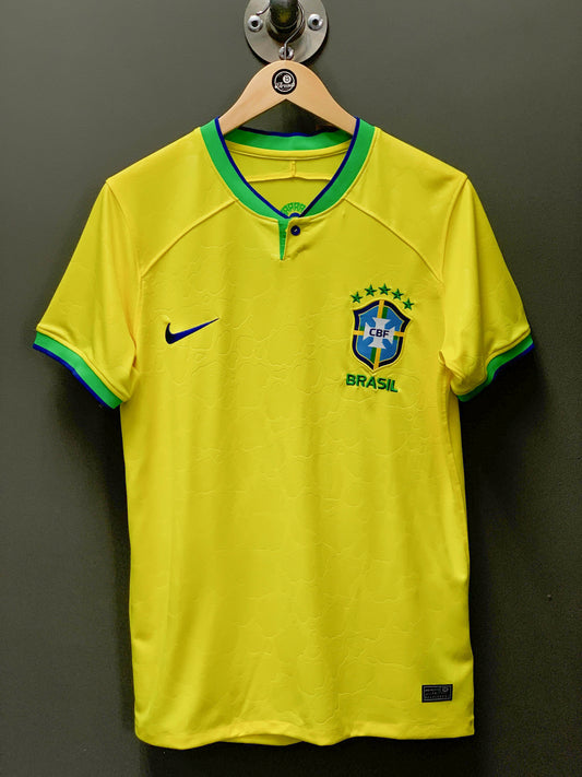 Brazil 2022/23 Nike Home Football Jersey - Medium