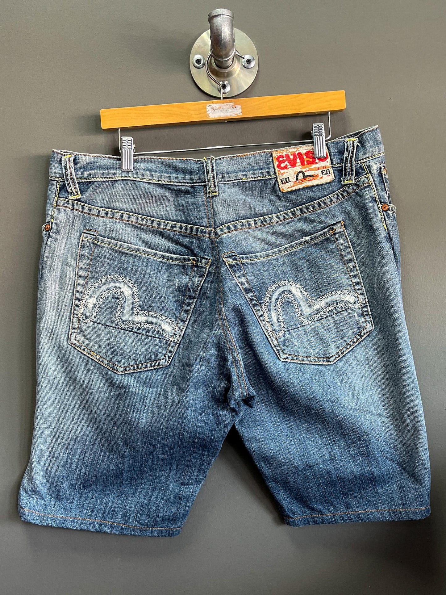 Evisu Baggy Jorts - Fits Size 36