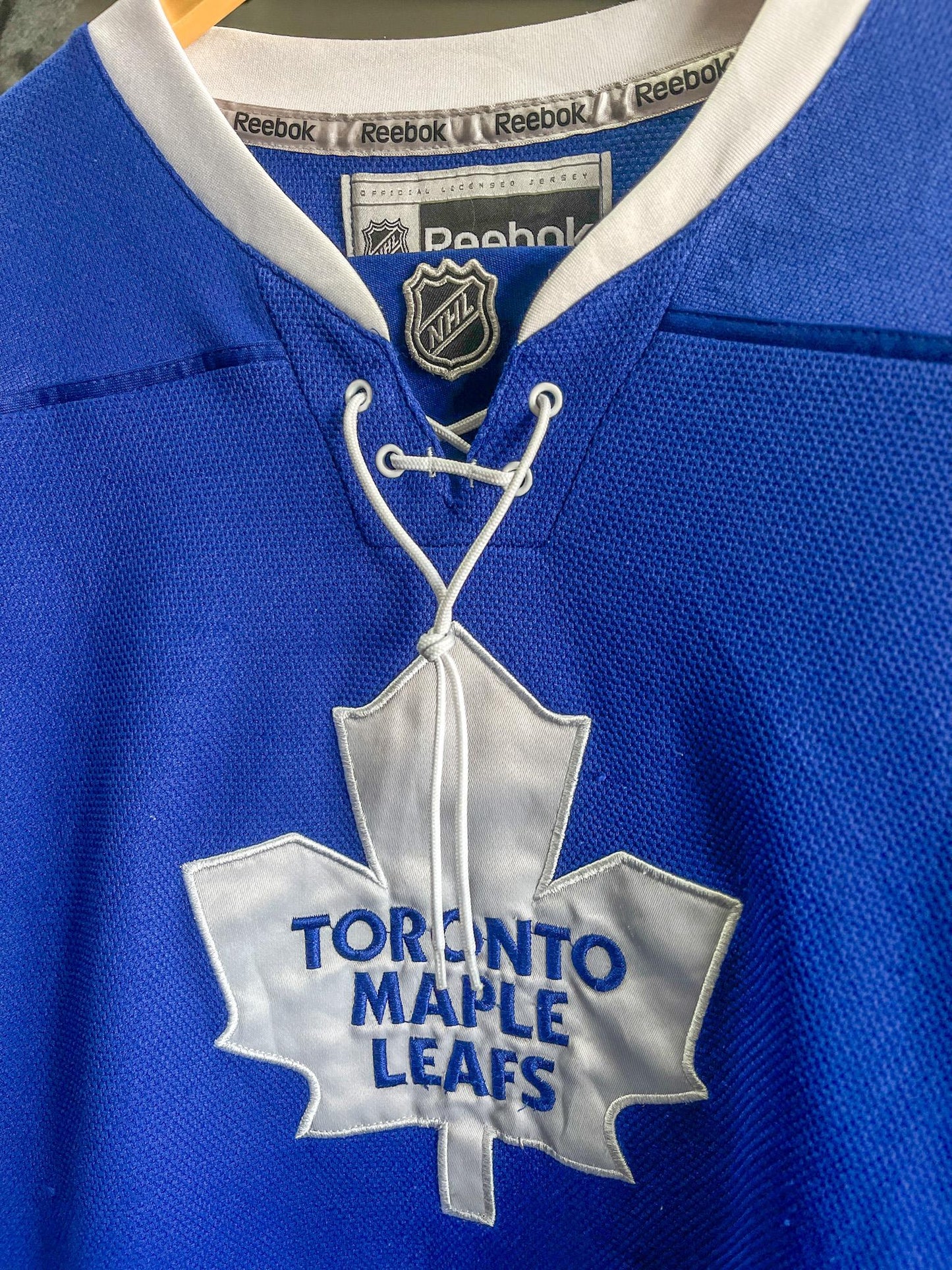 Toronto Maple Leafs Reebok NHL Ice Hockey Jersey - Small