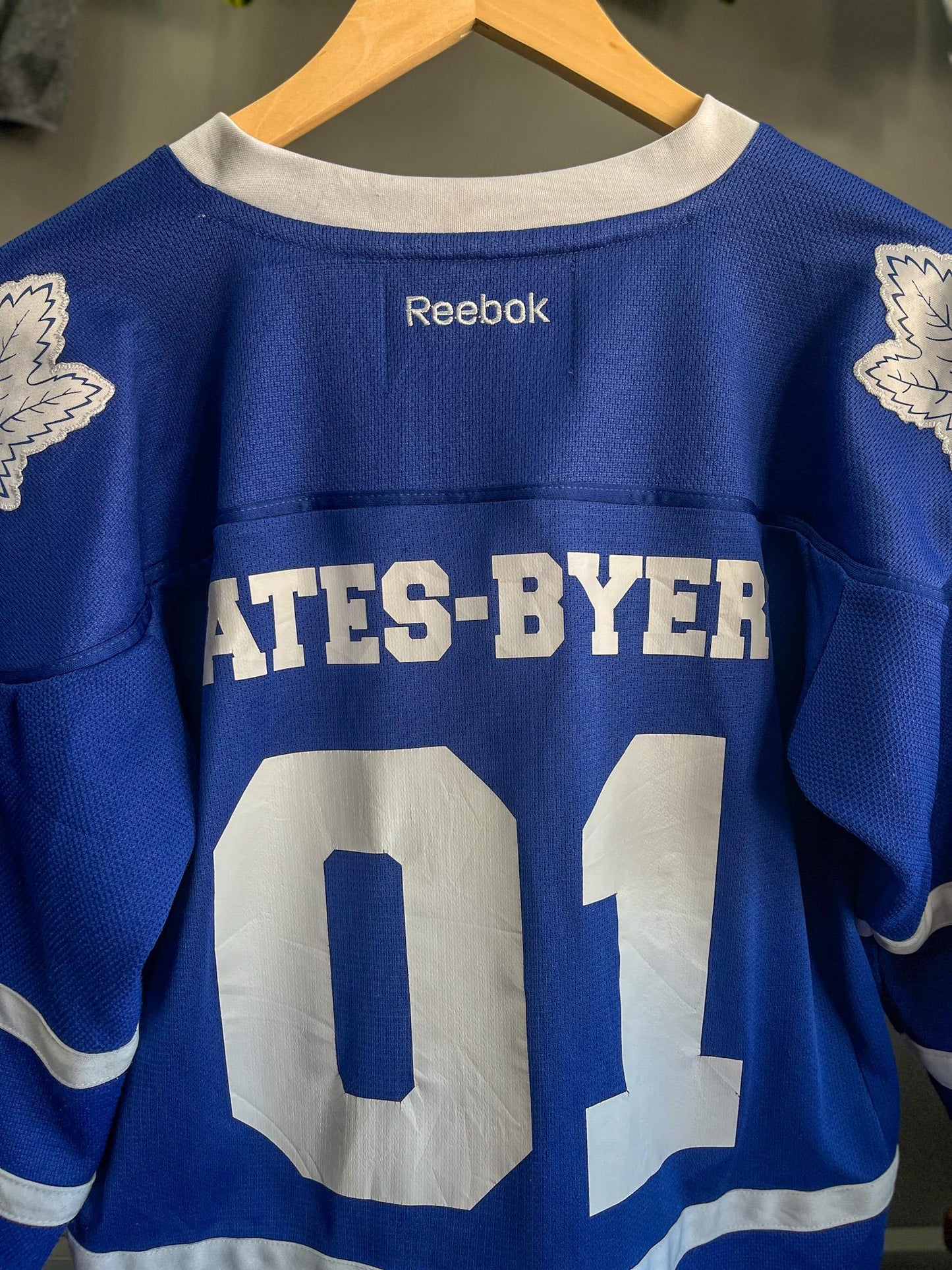 Toronto Maple Leafs Reebok NHL Ice Hockey Jersey - Small