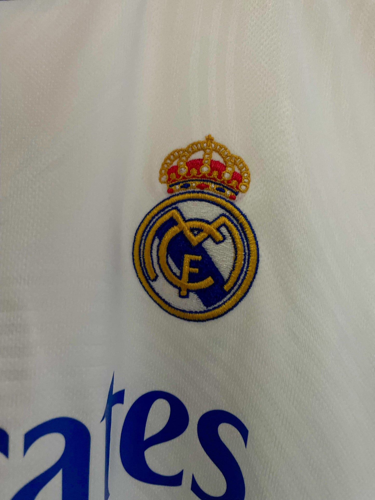 Real Madrid Home 2021/22 Football Kit/Jersey - Small