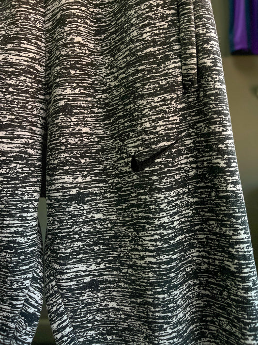 Nike Swoosh Sweatpants - Small