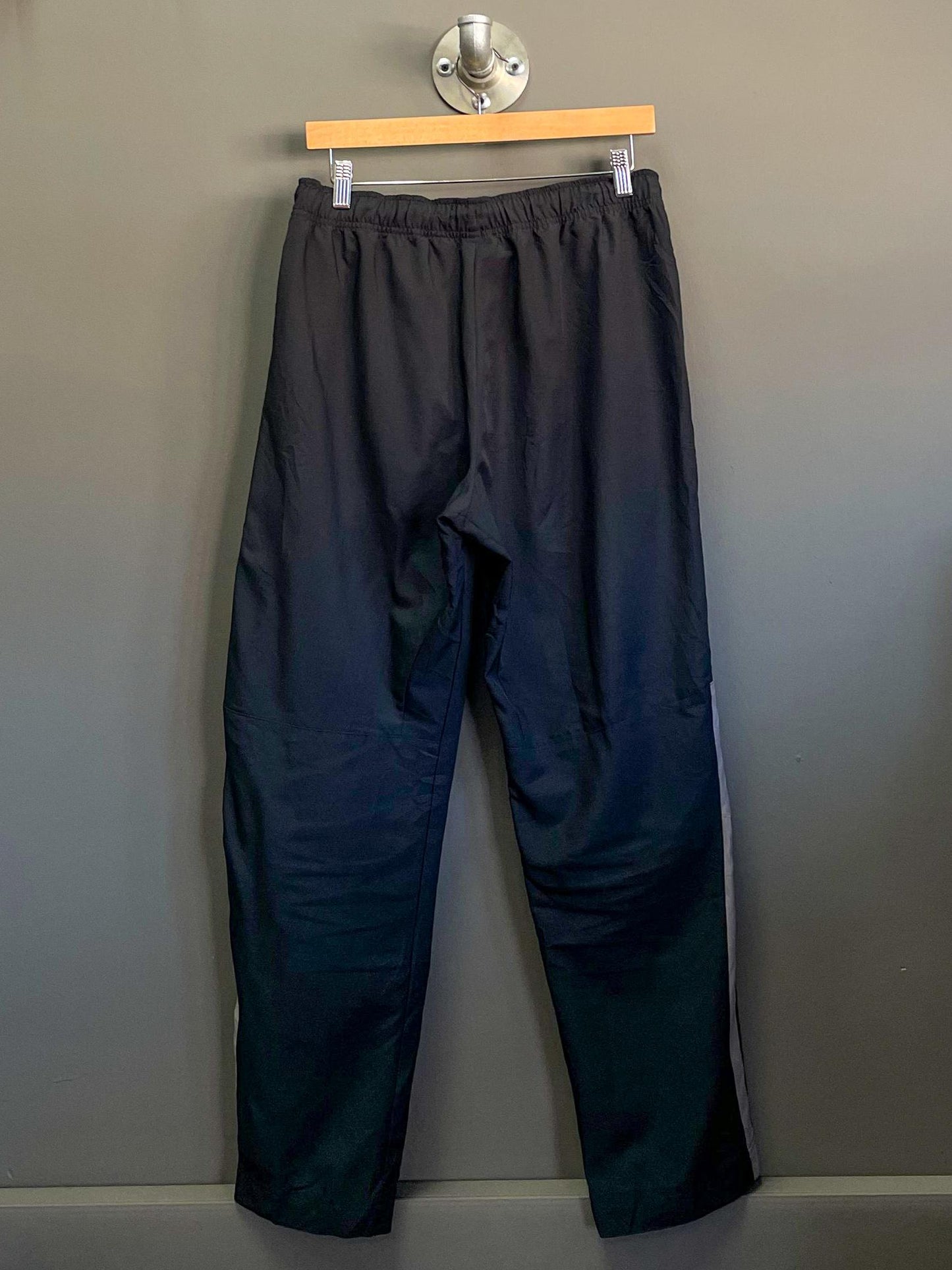 Nike Dri-Fit Swoosh Trackpants - Large