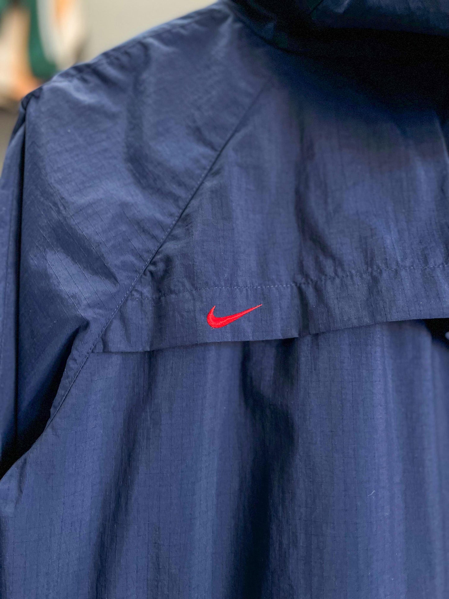 Nike Lightweight Jacket - Fits Small