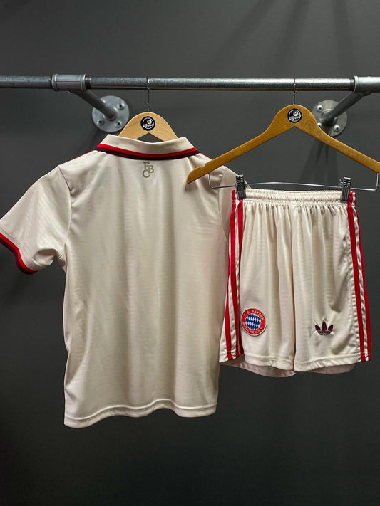 Bayern Munchen Adidas Kids Football Kit